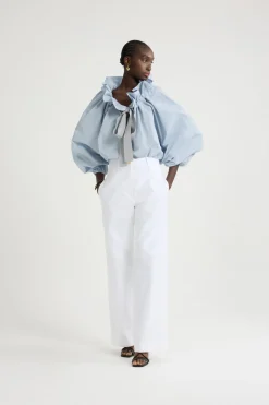 Blouse à manches bouffantes en faille recyclée