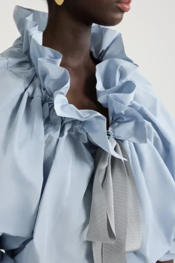 Blouse à manches bouffantes en faille recyclée