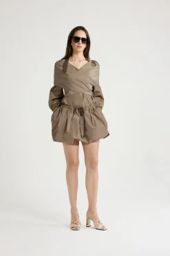 Blouse croisée en faille recyclée
