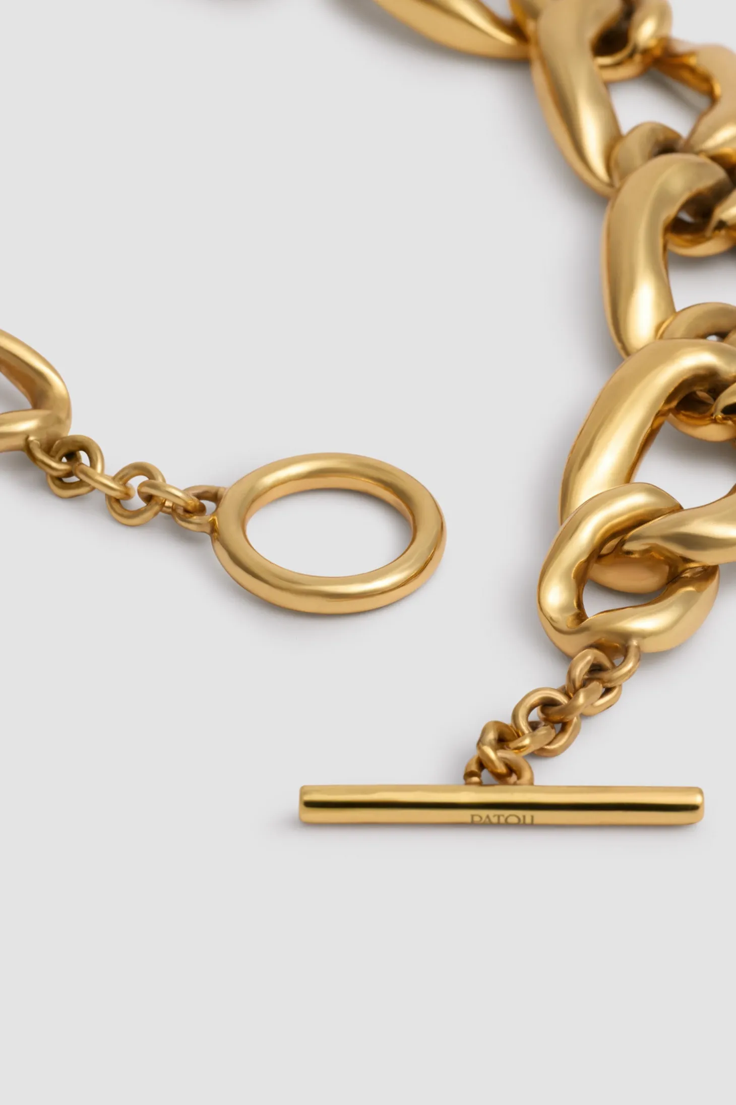 Collier chaîne à cœur en laiton doré