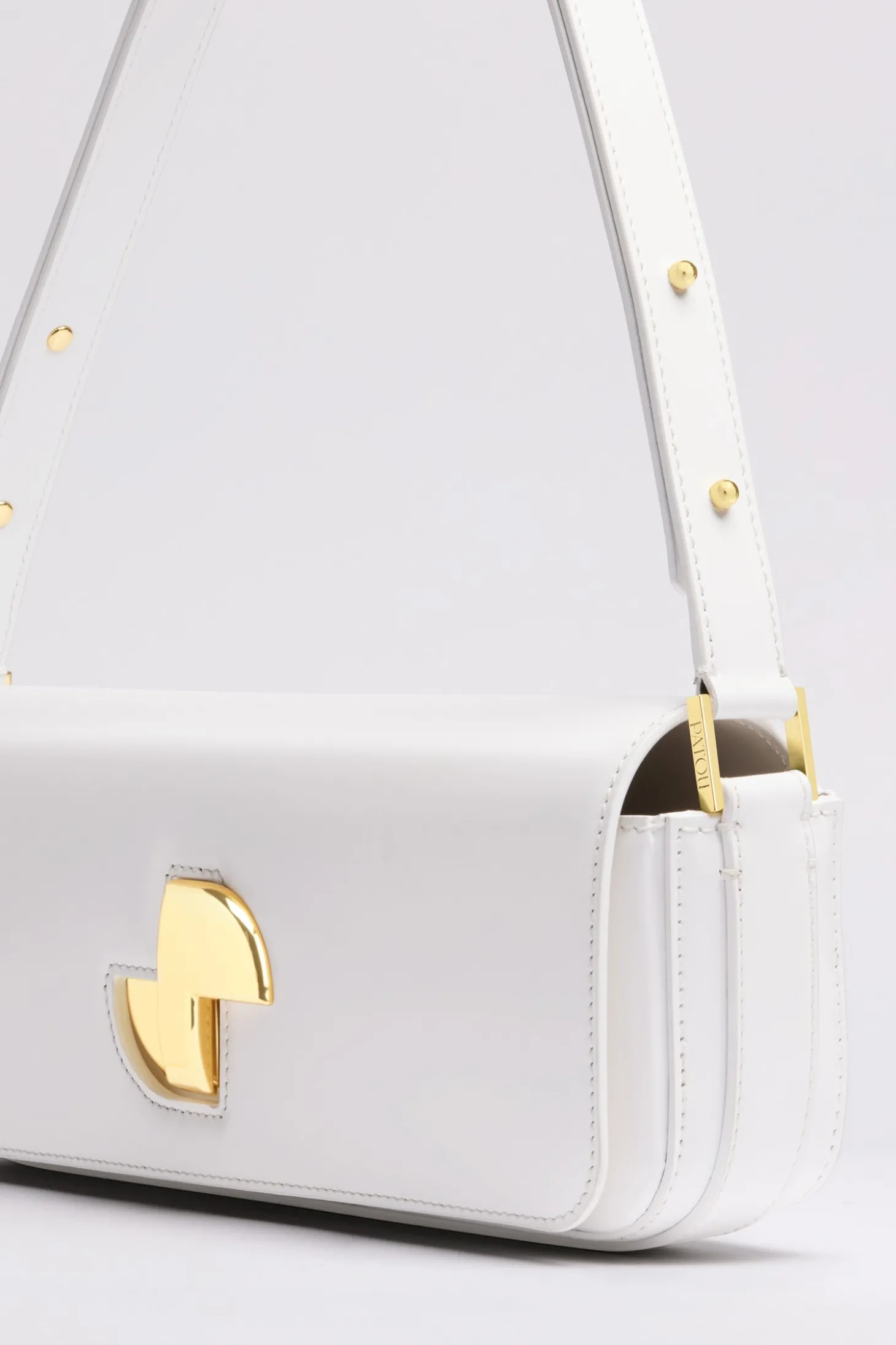Le Lock Baguette en cuir