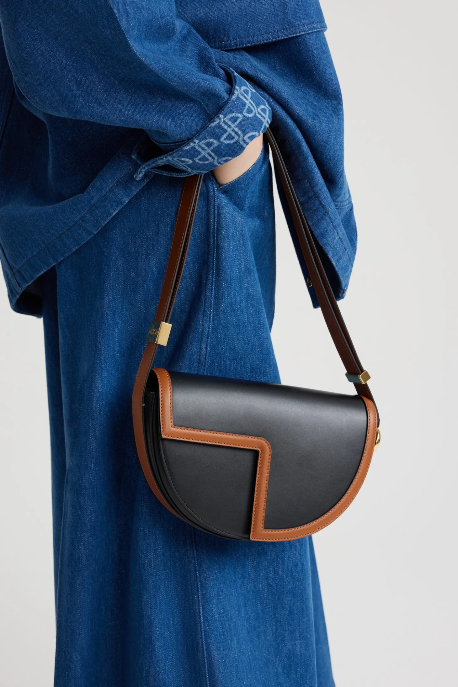 Le Patou bicolore en cuir