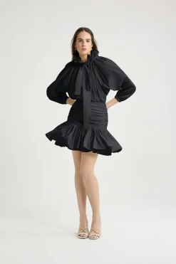 Robe courte à manches bouffantes en faille recyclée