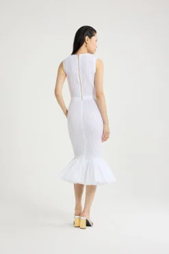 Robe midi smockée à ourlet volanté en faille recyclé