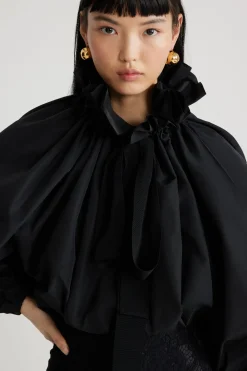Top en faille à manches bouffantes