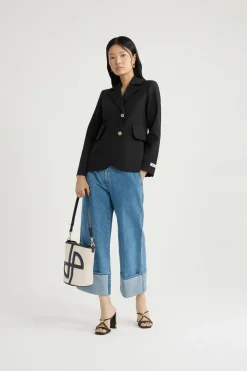 Veste ajustée ceinturée en sergé de laine technique éco-responsable